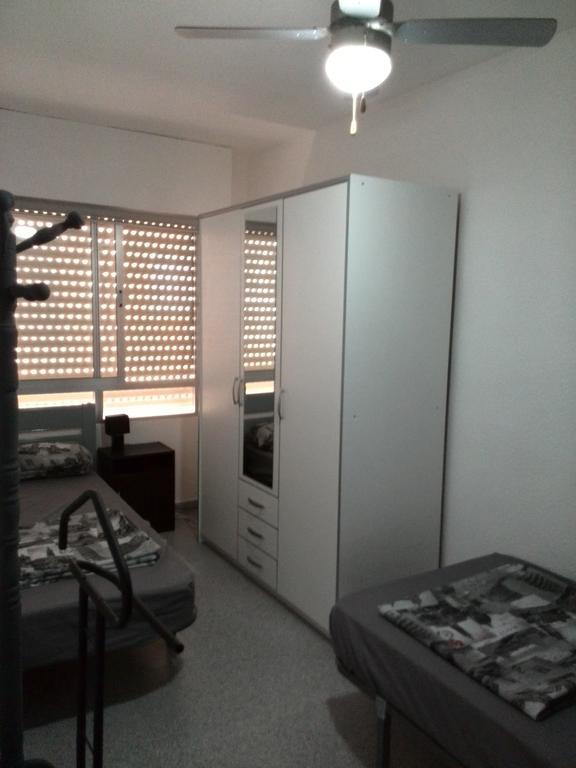 Apartment Travesia de Santomera Torrevieja Habitación foto